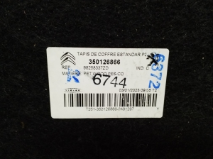 Peugeot 2008 P24 (2019–2026) Trunk carpet 98258337ZD - 3
