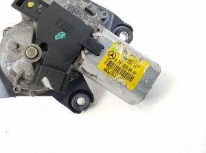 Mercedes Benz R-Class 251 (2006–2017) Heckwischermotor A2518200042 - 2
