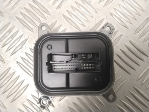 Tesla Model 3 3 (2016–2024) Xenon headlight control unit 153292509E - 3