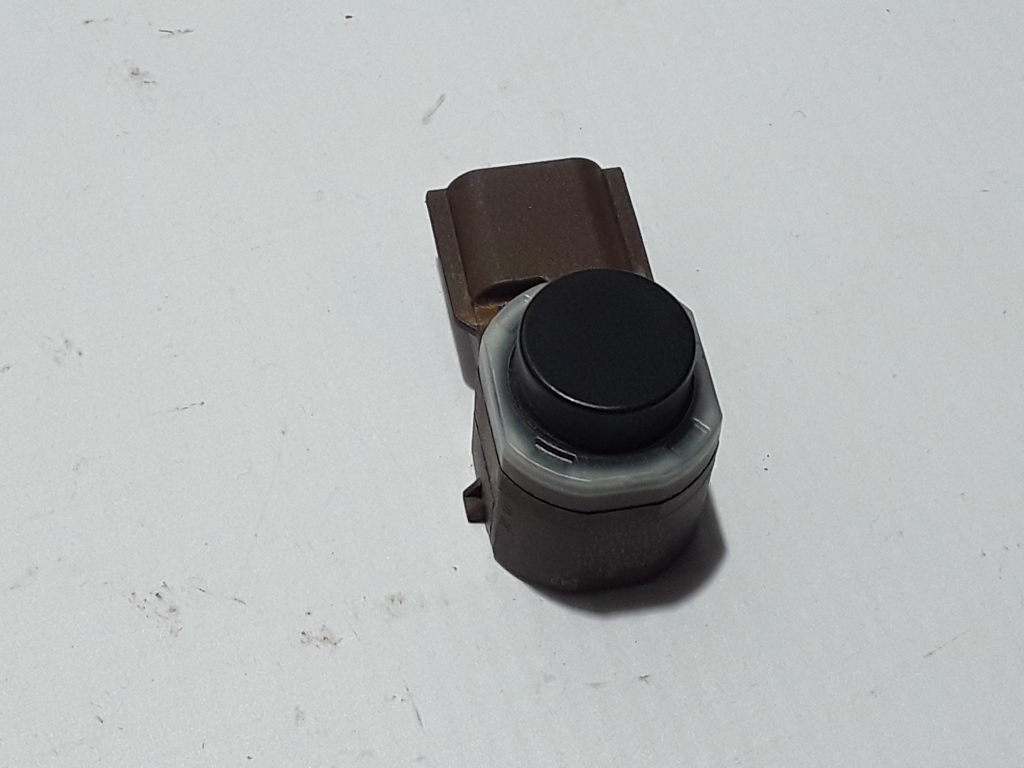 Dacia Sandero III (2021–2026) Front parking sensor 253A42542R Dacia Sandero III (2021–2026) Front parking sensor 253A42542R