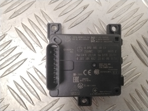 Mercedes Benz C-Class 206 (2021–2026) Pimeda nurga radar Distronic A0009051019 - 2