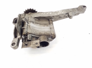 Mercedes Benz C-Class 204 (2007–2014) Ölpumpe A6421811201 - 3