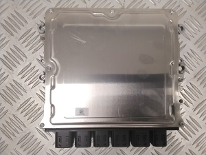 BMW X 7 G07 (2018–2026) Engine control unit 5A24336 - 3
