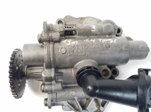 AUDI A3 8V (2012–2020) Õlipump 04E115103F - 2