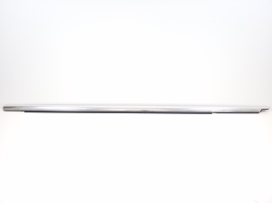 Esiukse klaasi välimine liist - A2216903380
