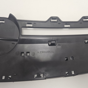 Opel Astra K (2015–2021) Kühlergrill und seine Teile 13499726 - 2