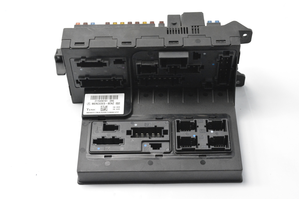 Used Mercedes Benz E-Class Fuse box housing under the hood 2115456101