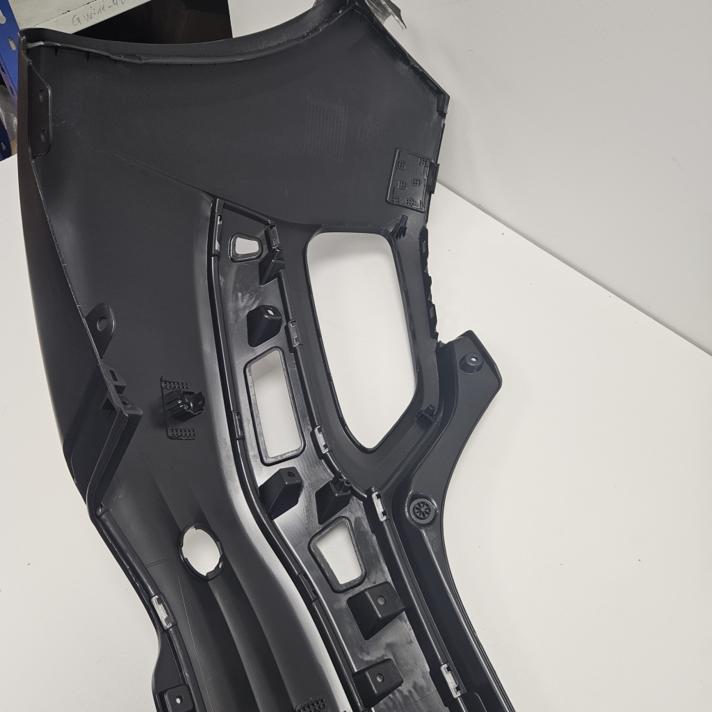 Used Hyundai Kona Rear bumper 86610k4010