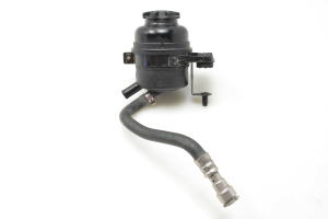 Power steering pump reservoir - 6851218