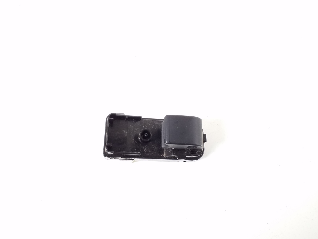 Mazda 2 (2014–2026) Rear side door window switch D09H66370 Mazda 2 (2014–2026) Rear side door window switch D09H66370