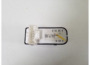 Mazda 2 (2014–2026) Rear side door window switch D09H66370 - 2