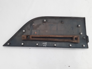 RENAULT Scenic (1996–2003) Tagumise küljeukse liist 7700434913 - 3