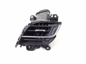 Dashboard air vent grilles - 55650F4010
