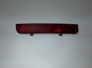   Rear bumper reflector 