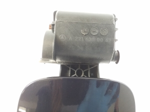 Mercedes Benz S-Class 221 (2005–2013) Kütuse täiteava kork A2215841213 - 2