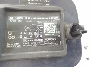 Mercedes Benz S-Class 221 (2005–2013) Kütuse täiteava kork A2215841213 - 3