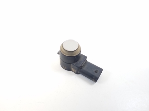 Mercedes Benz S-Class 221 (2005–2013) PDC-Sensor vorne A2215420417