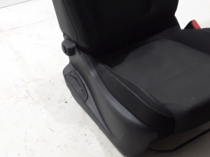 RENAULT Megane IV (2016–2022) Front seat and its parts - 2