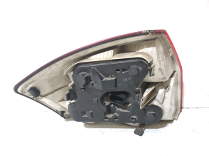 AUDI A4 B6 (2000–2005) Eckleuchte hinten 153948 - 2