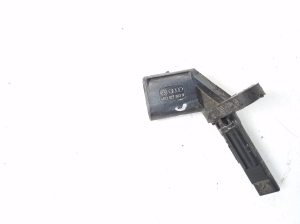 AUDI A5 (2007–2016) ABS-Sensor vorne 4E0927803D - 2