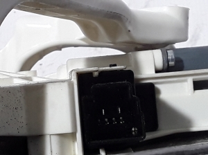 Land Rover Range Rover III (2002–2012) Aizmugurējo durvju logu pacēlājs LR013870 - 2