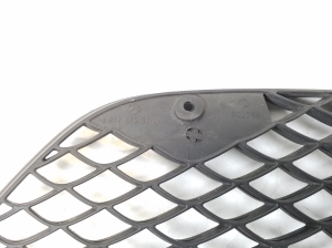 Mercedes Benz E-Class W212 (2009–2015) Front bumper lower grille A2128850224 - 3