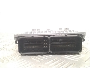 Mercedes Benz C-Class 205 (2014–2021) Motorsteuergerät A1779008004 - 4