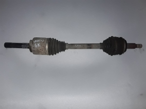 Antriebswelle hinten und ihre Teile - TOB500250