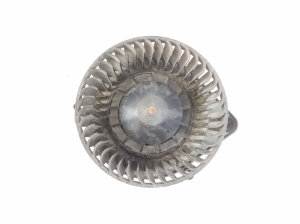 Heater blower motor - 8E1820021E
