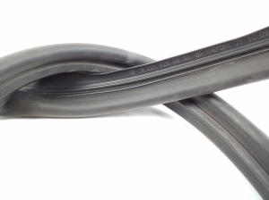 Mercedes Benz S-Class 221 (2005–2013) Kapoti tihend A2216280098 - 2