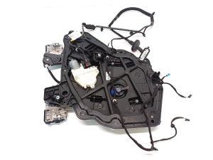 Tesla Model Y Y (2020–2026) Rear side door window regulator 1495513-00-G - 4