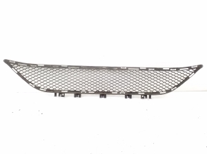 Mercedes Benz E-Class W212 (2009–2015) Front bumper lower grille A2128850124 - 2