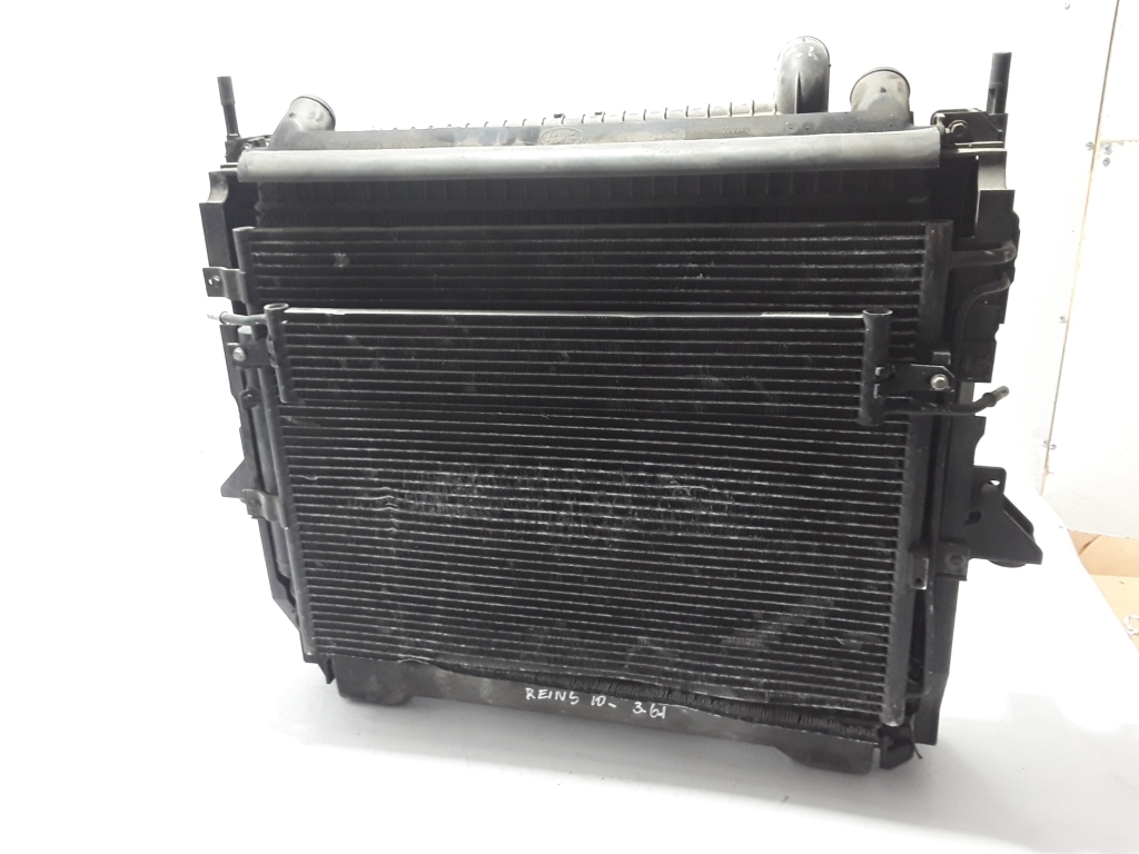Land Rover Range Rover III (2002–2012) Radiator set and its parts Land Rover Range Rover III (2002–2012) Radiator set and its parts