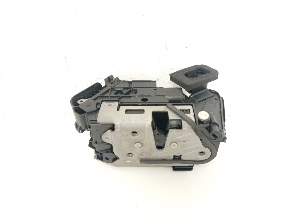 VOLKSWAGEN Golf 7 generation (2012-2024) Right Side Sliding Door Lock 5TA839016P 26352388