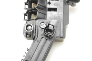 BMW X5 G05 (2018–2026) Pluskabel-Klemme 6841554 - 5