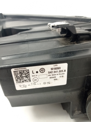Volkswagen Golf VIII (2019–2026) Scheinwerfer vorne 5H2941005B - 6
