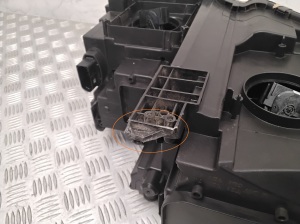 Volkswagen Tiguan (2017–2026) Scheinwerfer vorne 5NB941081D - 6