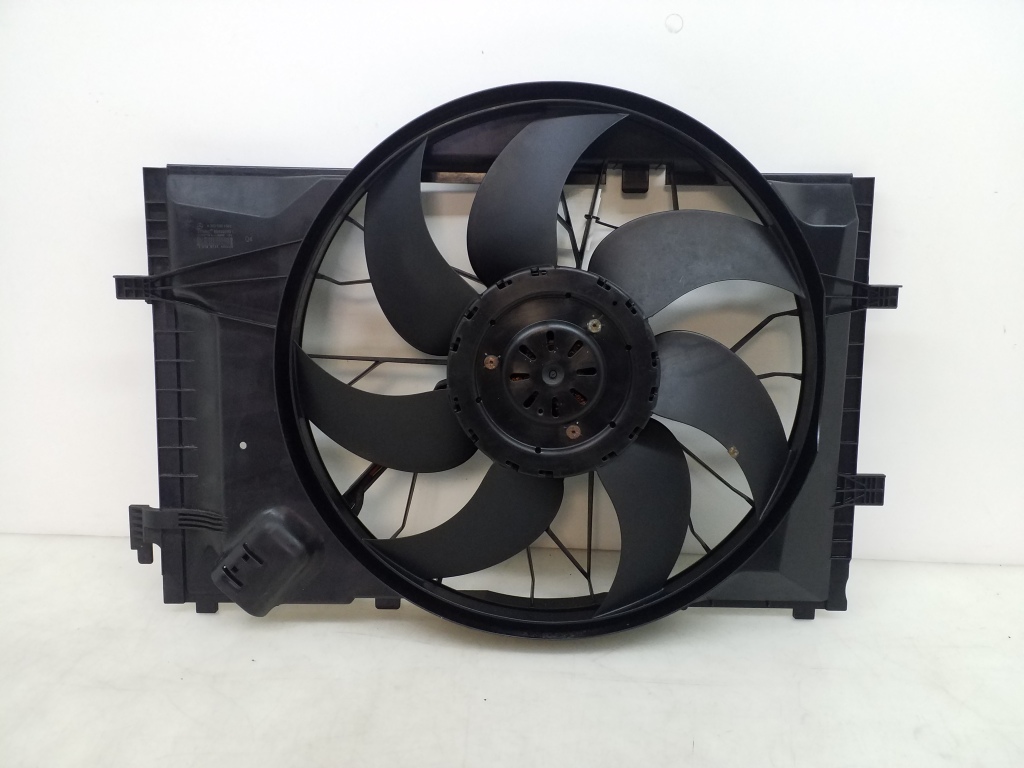 MERCEDES-BENZ CLC-Class CL203 (2008-2011) Engine Cooling Fan Radiator A2035001593, A2035400688 18804081