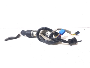 Citroen Berlingo (1996–2007) Ignition switch 9632897680 - 3