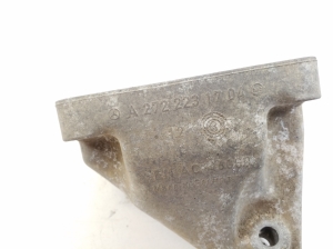Mercedes Benz SLK-Class 171 (2004–2011) Engine bracket A2722231704 - 3