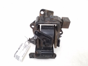 Hyundai Santa Fe (2000–2006) Motorlager B0439410 - 2