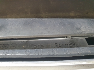 Mercedes Benz E-Class W210 (1995–2002) Iluvõre 2108800683 - 2