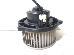 Mitsubishi Pajero Sport I (1996–2009) Heizungsgebläsemotor 1940007161 - 2