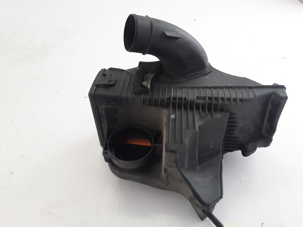 RENAULT Clio 3 generation (2005-2012) Vzduchový filtr Box 8200309636 21081268