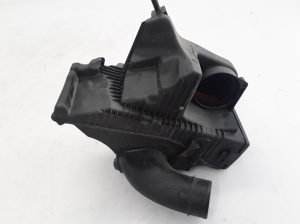 RENAULT Clio III (2005–2012) Luftfiltergehäuse 8200309636 - 5