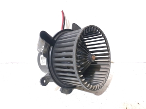 Peugeot 307 I (2000–2009) Heizungsgebläsemotor B9506 - 4