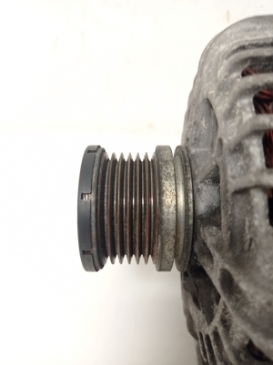 AUDI A4 B9 (2015–2026) Generaator 04L903024 - 4