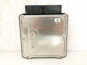 AUDI A4 B9 (2015–2026) Engine control unit 04L906026FR - 4