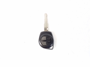 Suzuki Vitara ET (1988–2006) Ignition key - 2