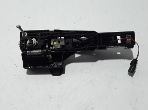 RENAULT Arkana (2019–2026) Front door external opening handle and its details - 4